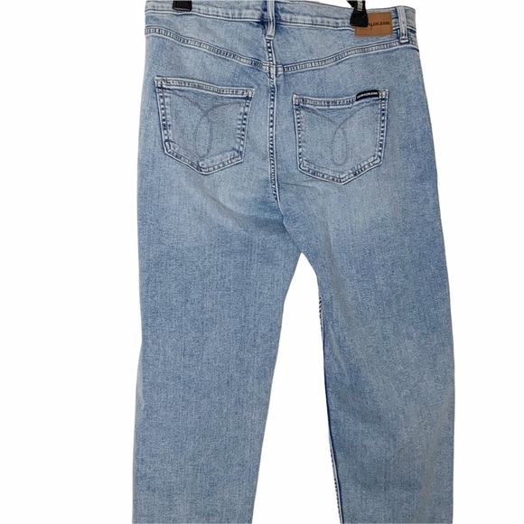 Calvin KLEIN JEANS. High rise cropped.  Size 32 - Picture 5 of 8